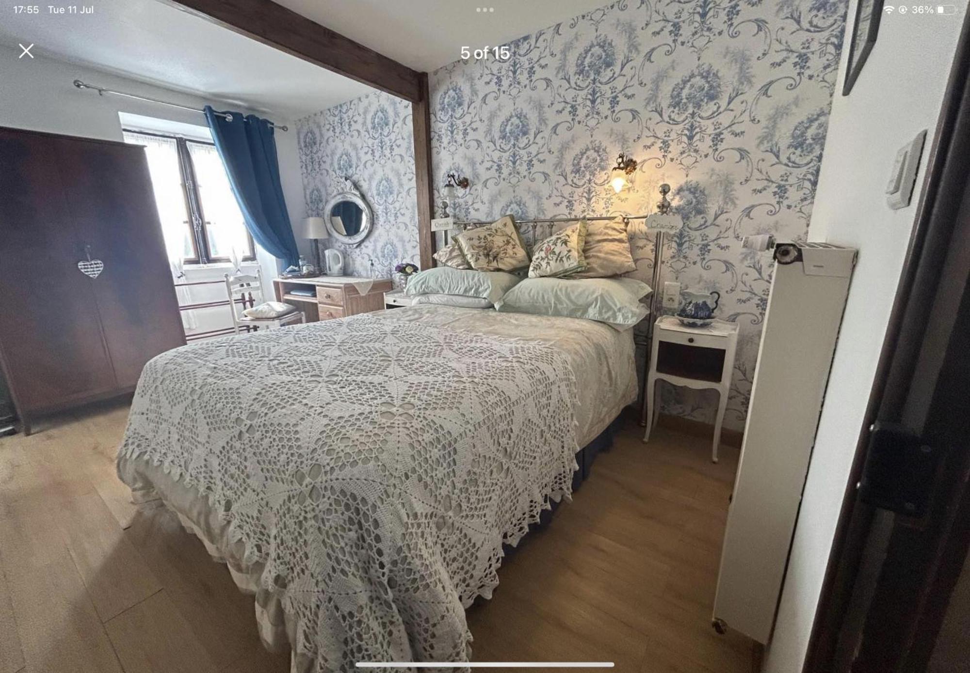 Le Jardin De Rose 24 Feuillebert Romagne 86700 Bed & Breakfast Exterior photo